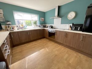 Photo 12- click for photo gallery